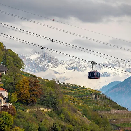 Castel Hoertenberg 5* Bolzano