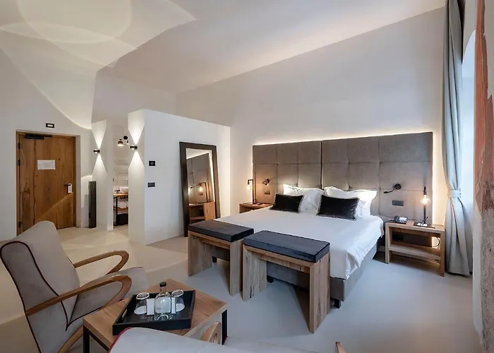 Castel Hoertenberg Bolzano